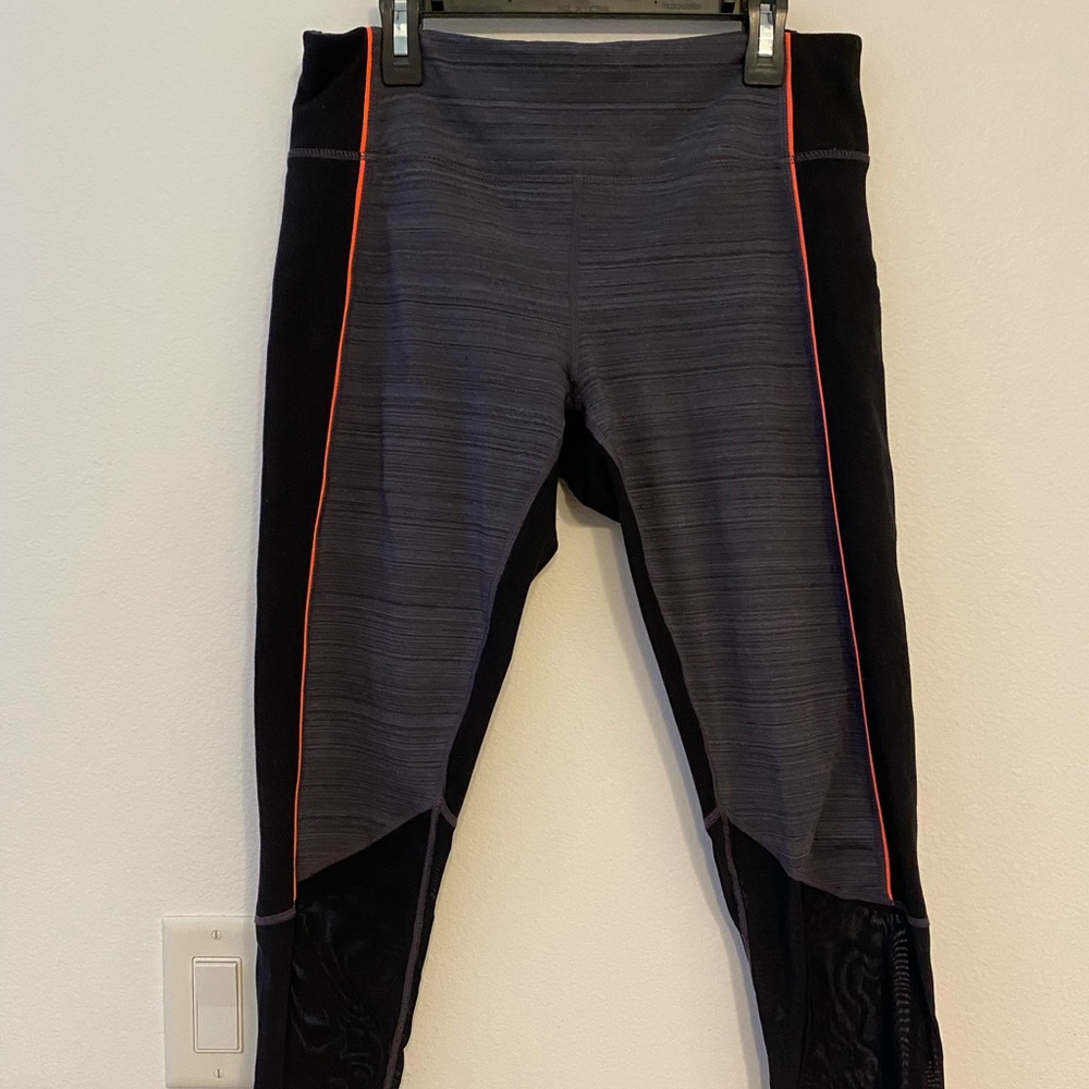 Zella black/grey crop legging with mesh